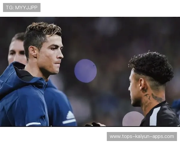 内马尔晒私人摄影集，粉丝评论炸裂